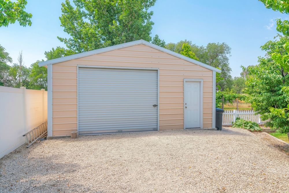 What are steel garage structures?